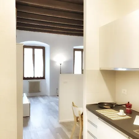 Al Belenzani Appartamento Trente Buitenkant foto