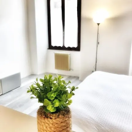 Al Belenzani Appartamento Trente Buitenkant foto